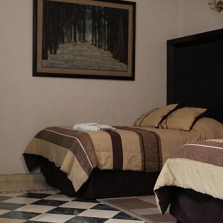 Feria Jalisciense Hotel ซานฮวน เด ลอสลากอส ภายนอก รูปภาพ