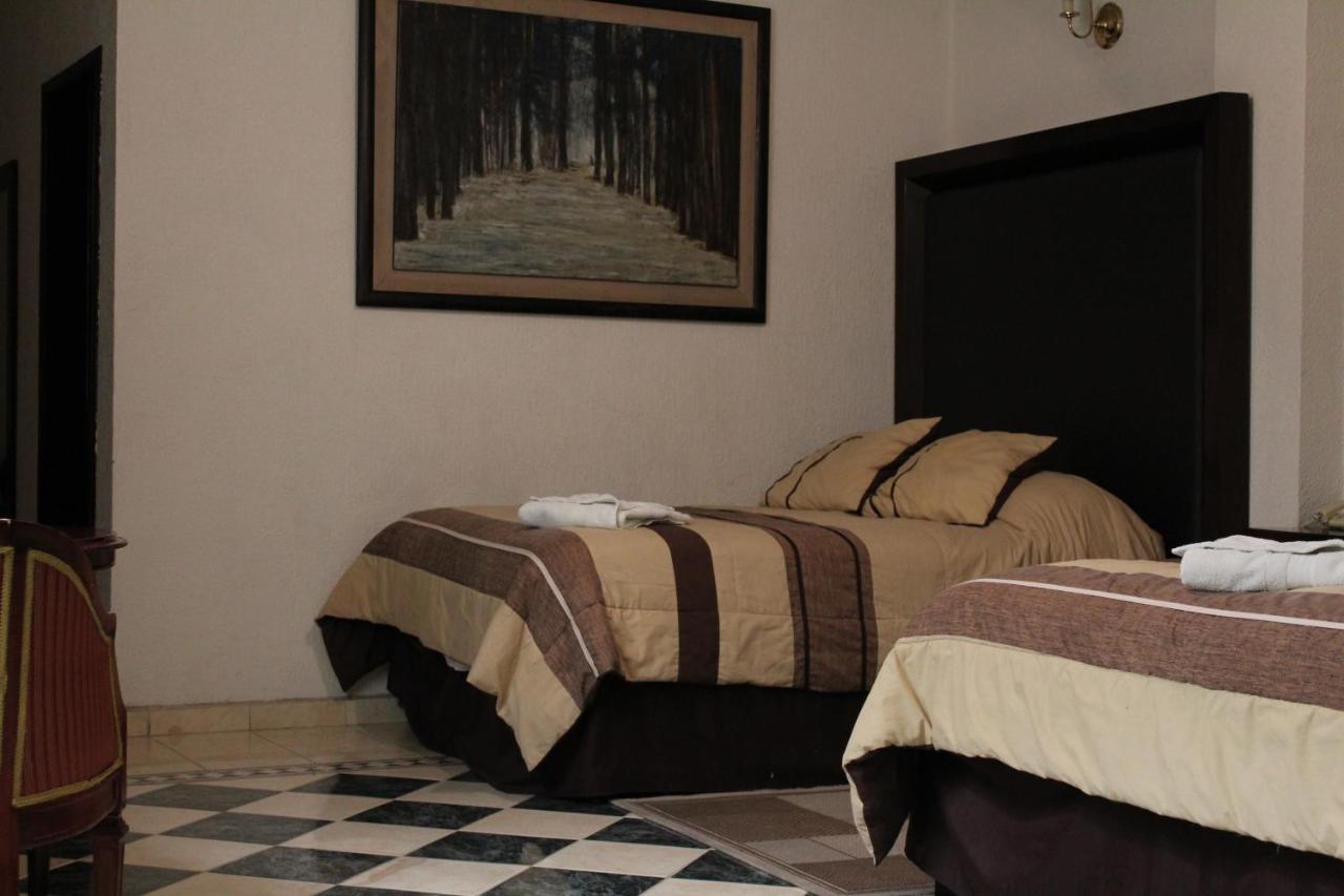 Feria Jalisciense Hotel ซานฮวน เด ลอสลากอส ภายนอก รูปภาพ